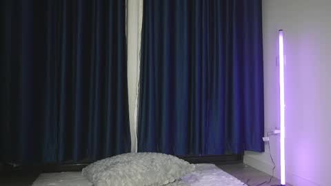 Chrystal online show from June 3, 8:58 pm