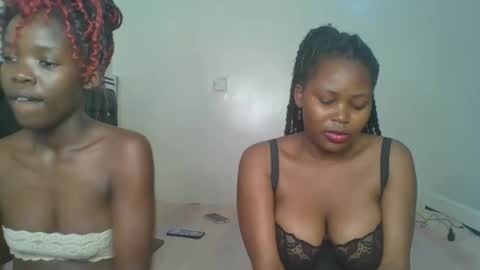 Snapshot of chyna_baibe chatting on September 19, 10:31 pm chyna_baibe online show from September 19, 10:31 pm