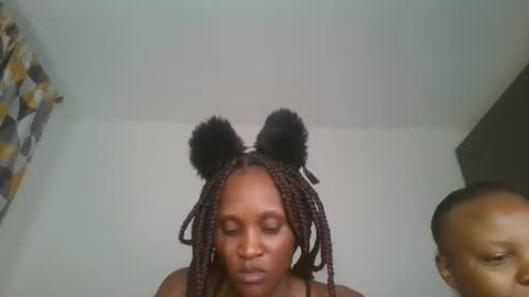 Snapshot of chyna_baibe chatting on October 11, 7:27 pm chyna_baibe online show from October 11, 7:27 pm