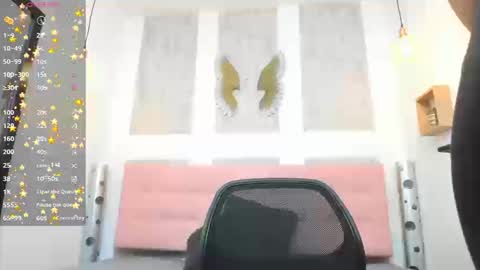 ...   ... online show from March 10, 4:27 am