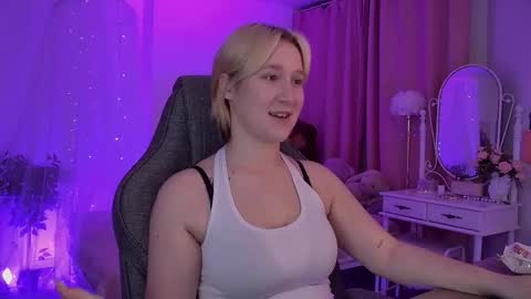 Cin Bellamy online show from November 5, 5:12 am