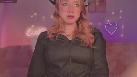 Sofi Eva and Mey online show from June 21, 2:59 am
