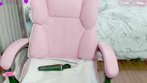 cindy_cutiegirl online show from July 20, 10:21 pm