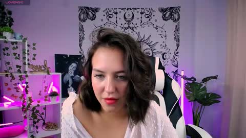 Snapshot of cindysparkl chatting on September 13, 6:54 am Cindy online show from September 13, 6:54 am