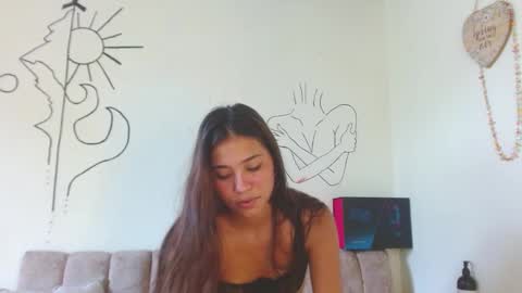 Snapshot of cinna__ chatting on October 7, 4:55 pm cinna__ online show from October 7, 4:55 pm