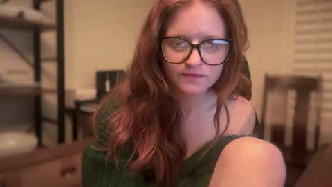 Snapshot of cinnamonache chatting on September 11, 8:58 am cinnamonache online show from September 11, 8:58 am