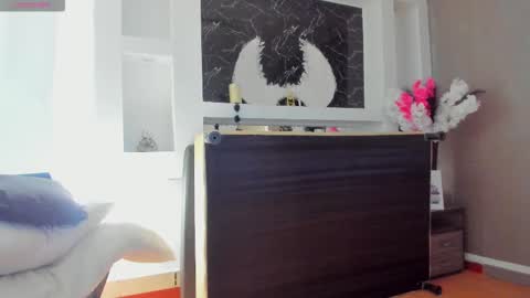 Snapshot of cinthya_mjs chatting on September 16, 12:24 pm Cinthya online show from September 16, 12:24 pm