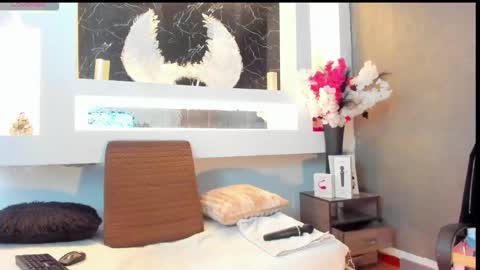 Cinthya  online show from December 1, 12:41 pm