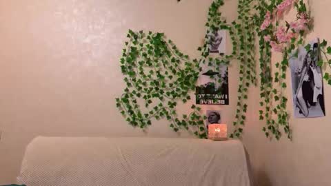 karina online show from November 20, 3:02 pm