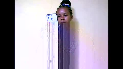 ckindjirah online show from February 18, 9:10 am