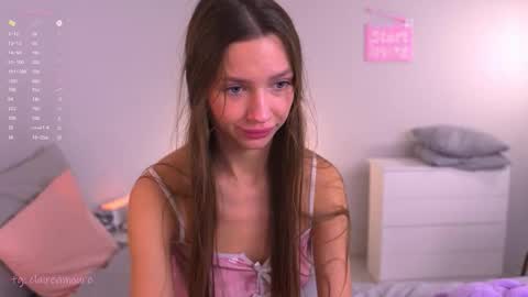 Claire online show from March 27, 8:26 am