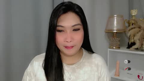 CLAIRE online show from May 3, 6:17 am