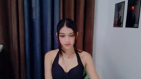 YOUR HUNTER GODDESS online show from July 22, 5:52 am