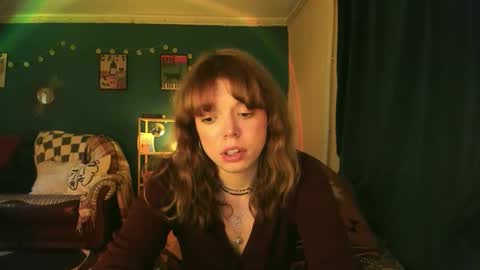 Snapshot of clancyosbourne chatting on October 2, 7:41 pm Clancy online show from October 2, 7:41 pm
