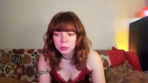 Snapshot of clancyosbourne chatting on January 2, 8:02 pm Clancy online show from January 2, 8:02 pm