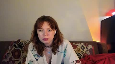 Snapshot of clancyosbourne chatting on January 21, 7:17 pm Clancy online show from January 21, 7:17 pm