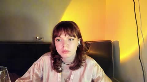 Snapshot of clancyosbourne chatting on December 18, 10:02 pm Clancy online show from December 18, 10:02 pm