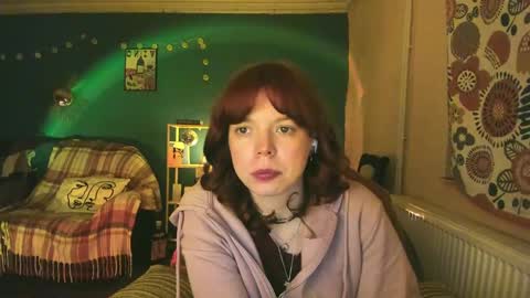Snapshot of clancyosbourne chatting on March 6, 9:42 pm Clancy online show from March 6, 9:42 pm