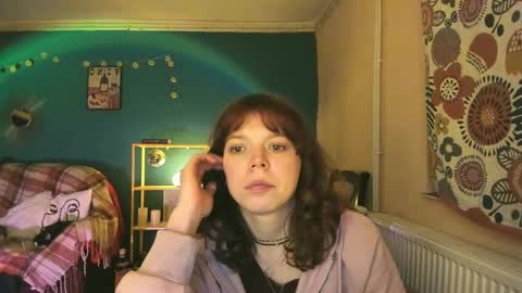Snapshot of clancyosbourne chatting on February 26, 10:22 pm Clancy online show from February 26, 10:22 pm