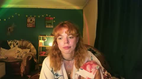 Snapshot of clancyosbourne chatting on September 16, 6:49 pm Clancy online show from September 16, 6:49 pm