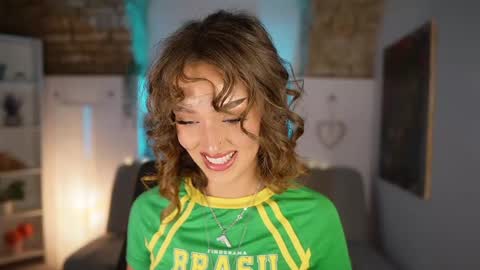 Snapshot of clara_smile chatting on February 5, 7:31 pm Clara smile online show from February 5, 7:31 pm