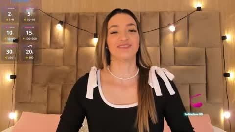 Snapshot of claradelmar_ chatting on October 18, 11:13 am Clara del mar online show from October 18, 11:13 am