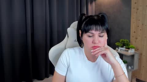 Clara online show from March 16, 4:37 am