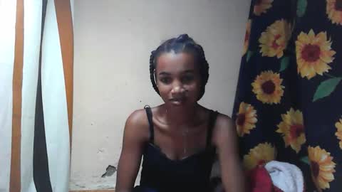 Snapshot of claudiannah chatting on October 18, 3:15 pm claudianne online show from October 18, 3:15 pm