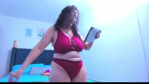 Snapshot of clayr_rosse chatting on September 26, 5:21 pm Clayr online show from September 26, 5:21 pm