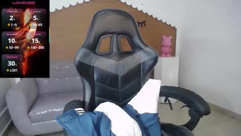 Clementine online show from October 6, 12:55 pm