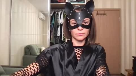 cleo_catra online show from September 28, 5:07 pm