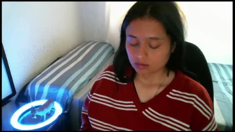 Zoe online show from July 27, 1:30 pm