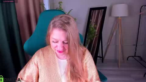 cleoxotie online show from May 27, 1:05 am