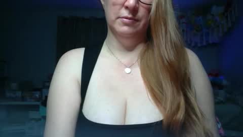 Kate online show from March 17, 5:44 am