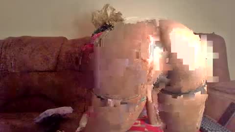 clittyxcandy online show from February 18, 8:59 am
