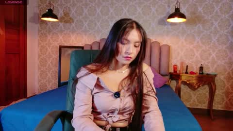 Cloe online show from January 8, 2:15 am