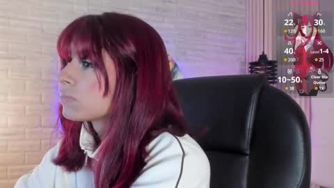 Snapshot of cloe__hills chatting on December 9, 12:19 pm Cloe online show from December 9, 12:19 pm
