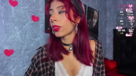 Snapshot of cloe__hills chatting on February 17, 12:05 pm Cloe online show from February 17, 12:05 pm