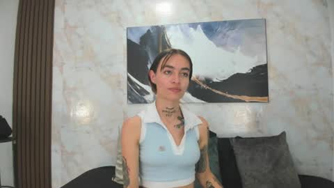 Cloe  online show from July 13, 5:14 pm