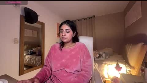 Snapshot of cloe_small08 chatting on September 24, 4:00 am cloe small online show from September 24, 4:00 am