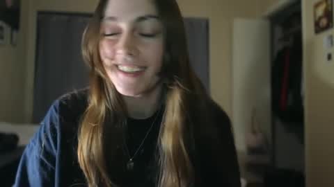 Clover online show from December 12, 1:21 am