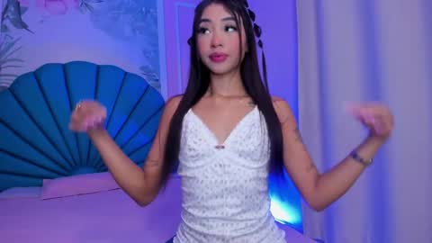 Eilyn online show from February 7, 11:23 am