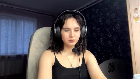 Snapshot of coco_charmel chatting on October 2, 2:55 pm Nikki online show from October 2, 2:55 pm