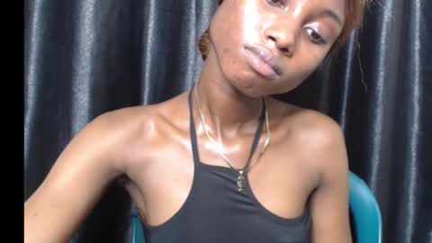 coco_petitqueen online show from October 24, 11:06 am