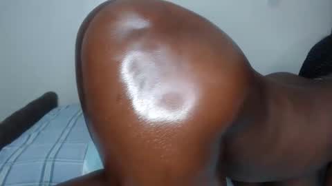 cocoa_devine online show from September 30, 11:38 am