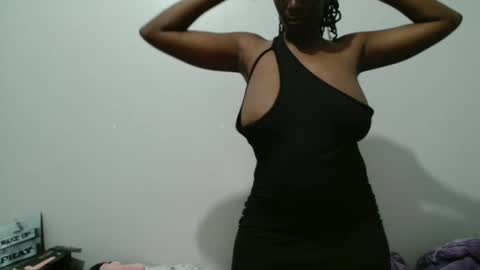 cocoalush9819 online show from October 12, 8:55 pm