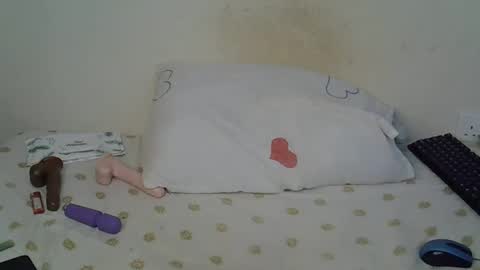 coco online show from February 24, 1:49 am