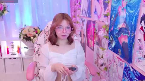 Mia online show from January 15, 8:48 pm