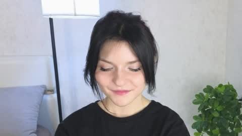 Kim online show from May 24, 7:29 am