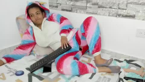 laurita online show from February 14, 12:19 am